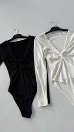 Derin Dokelte Burgu Bodysuit Siyah