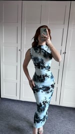 Drapeli Sıfır Kol Batik Mavi Elbise