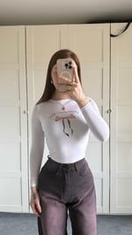 Fiyonk Baskılı Beyaz Crop
