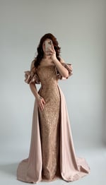 Gardenya Saten Kuyruklu Taşlı Abiye Gold