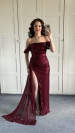 Jasmin Pullu Düşük Omuz Abiye Bordo