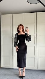 Kapuz Pul Payetli Kol Siyah Kadife Midi Elbise