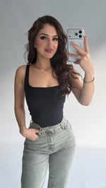 Kare Yaka Kalın Askılı Bodysuit Siyah