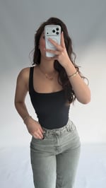 Kare Yaka Kalın Askılı Bodysuit Siyah