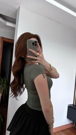 Kare Yaka Sandy Haki Yeşil Tişört