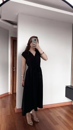 Keten Kuşaklı Siyah Elbise