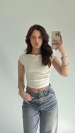 Külah Kol Yan Büzgülü Crop Beyaz
