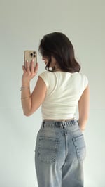 Külah Kol Yan Büzgülü Crop Beyaz