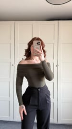 Lili Madonna Yaka Uzun Kol Crop Haki