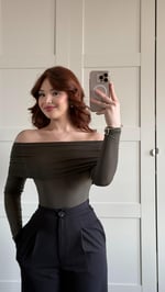 Lili Madonna Yaka Uzun Kol Crop Haki