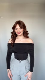 Lili Madonna Yaka Uzun Kol Crop Siyah