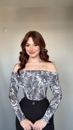Lili Madonna Yaka Uzun Kol Crop Yılan Deseni