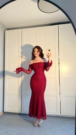 Madonna Yaka Dantel Uzun Elbise Bordo