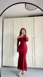 Madonna Yaka Dantel Uzun Elbise Bordo
