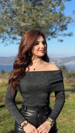 Madonna Yaka Simli Kazak Siyah
