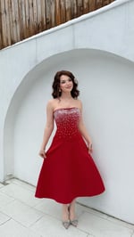 Merida Straplez Taşlı Midi Abiye Kırmızı