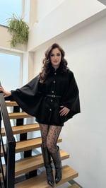 Önden Düğmeli Kürk Yaka Panço Siyah