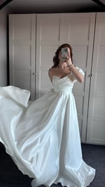 Ophelia Saten Düşük Kol Beyaz Abiye