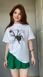 Oversize Beyaz Örümcek Tişört 