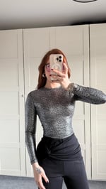 Oysh. Simli Uzun Kol Body Siyah