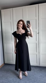 Poplin Fırfırlı Siyah Elbise