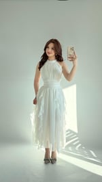 Şifon Drape Yaka Fırfırlı Elbise Beyaz