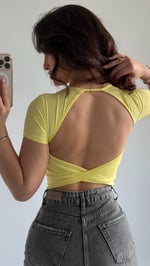 Sırt Kelebek Kısa Kol Crop Sarı