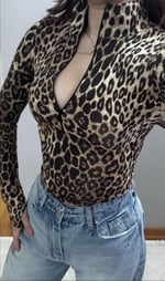Sport Fermuarlı El Detaylı Bluz Leopar