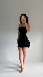 Staplez Mini Eteği Fırfırlı Elbise Siyah