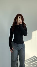 Tam Boy Vücudu Saran Bluz Siyah