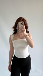 Tasarım Kol Kare Yaka Crop Beyaz