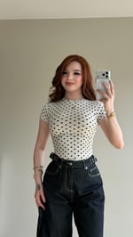 Trend Puantiyeli Beli Dar Tişört Beyaz
