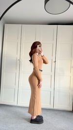 Triko Bisiklet Yaka Midi Elbise Bej
