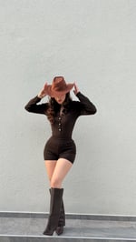 Triko Bodysuit Şort Takım Kahverengi