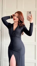 Vatkalı Dekolteli Elbise Siyah
