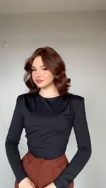Vatkalı Drape Detaylı Bodysuit Siyah