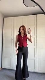 Vücuda Oturan Kısa Dokuma Yelek Bordo