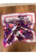 Pembe Kalp Fular Bandana Estascarf 48x48 Cm