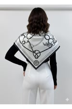 Zincir Desenli Lacivert Üçgen Fular Bandana Estacraft - 100x45 cm