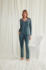 Arias Closet Yakası Omzu ve Paçası Dantelli Boydan Düğmeli Pijama Takımı