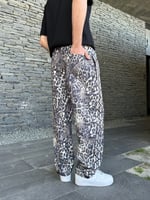 2M AÇIK LEOPAR BAGGY PANTOLON