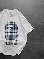 BEYAZ GRİ KARE BAPE TSHİRT