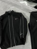 Çift Şeritli Nike  Takım