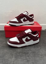 DUNK LOW BORDO