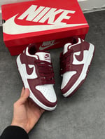 DUNK LOW BORDO