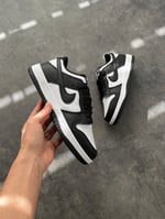 DUNK LOW PANDA