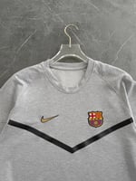 GRİ TECH BARCELONA TSHİRT