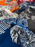 SİYAH KURU KAFA TSHİRT