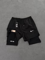 SİYAH TAYTLI NİKE ŞORT