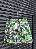YEŞİL BAPE  DENİZ ŞORTU